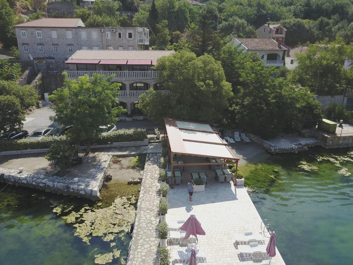 Apartments Bella Di Mare Kotor Exterior photo